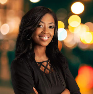 Meet your Posher, Jamila